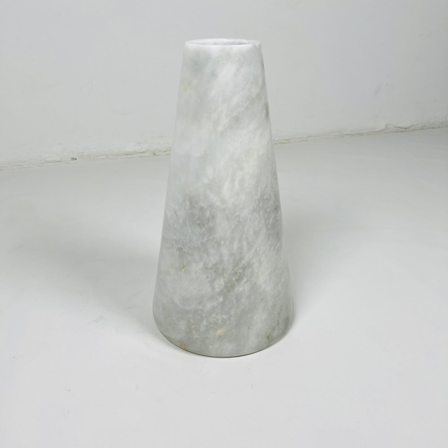 Funnel Vase - Gray