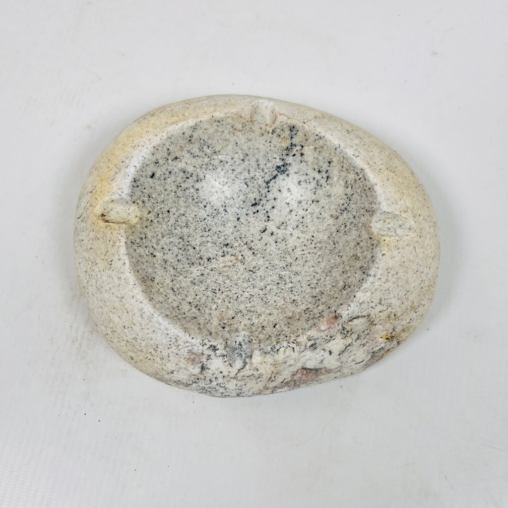 River Stone Light Grey Speckled Ash Tray