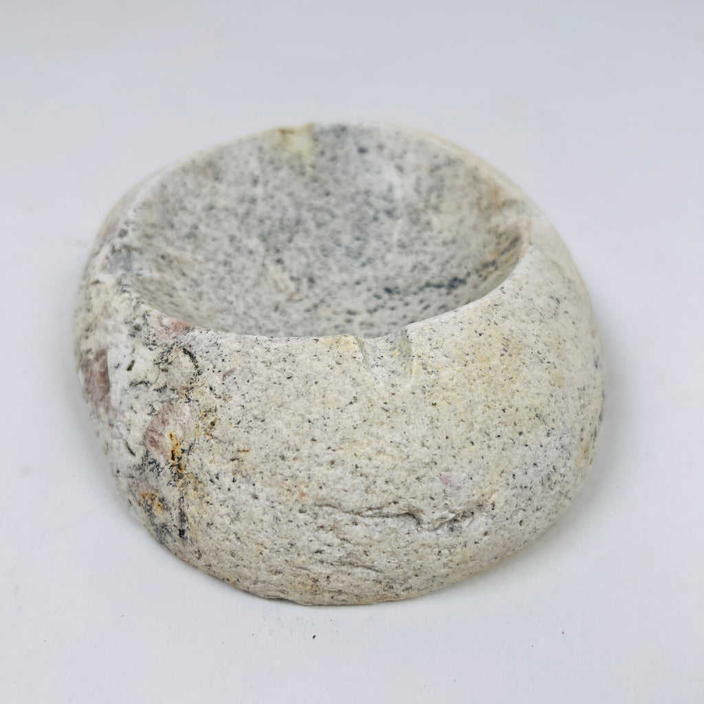 River Stone Light Grey Speckled Ash Tray