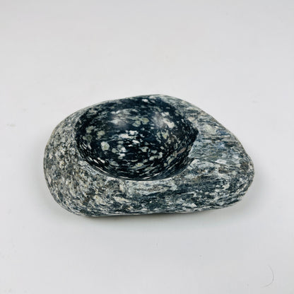Dark Grey Speckled Ash Tray - River Stone