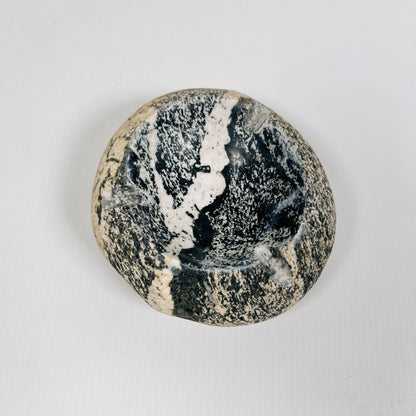 White Stroke Ash Tray - River Stone