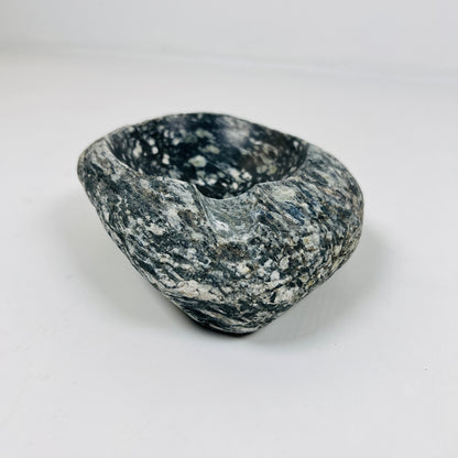 Dark Grey Speckled Ash Tray - River Stone