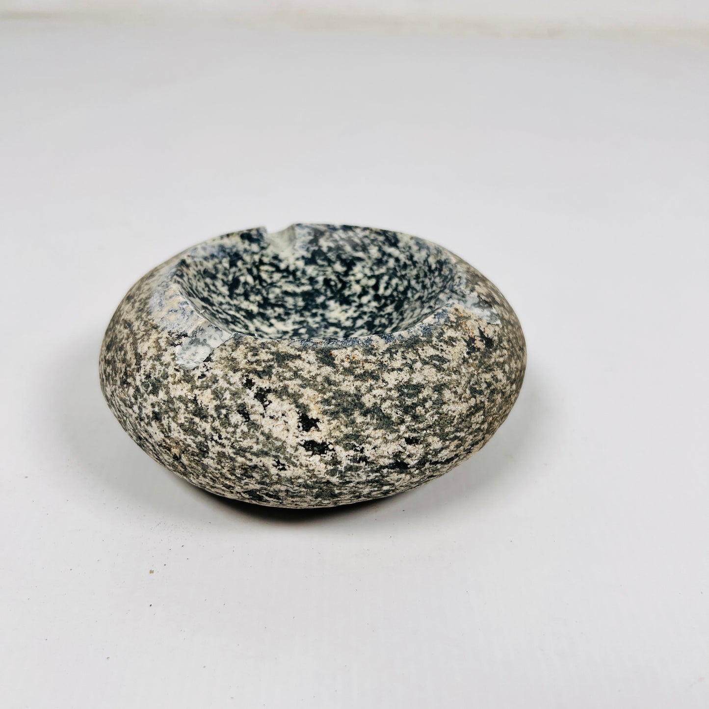 Circular Grained Ash Tray - Riverstone