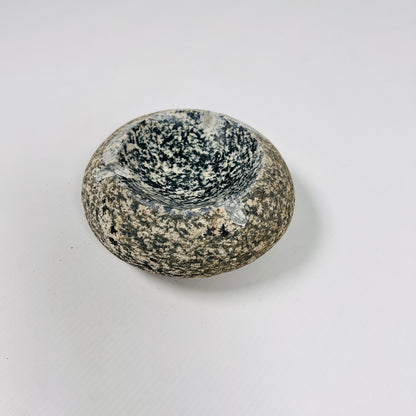 Circular Grained Ash Tray - Riverstone