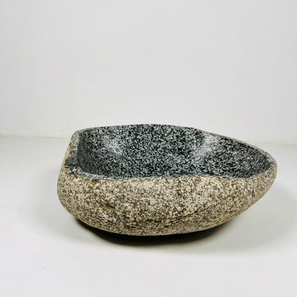 Pebble Stone Sink - River Stone