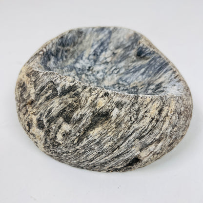 Heart Carved Grey Splashed Ash Tray - River Stone