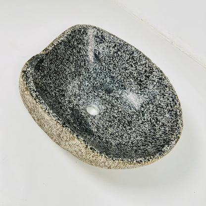 Pebble Stone Sink - River Stone