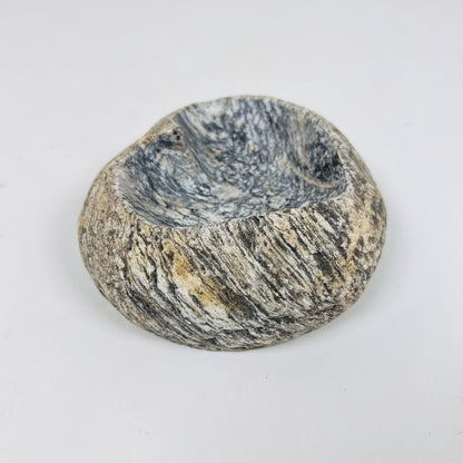Heart Carved Grey Splashed Ash Tray - River Stone