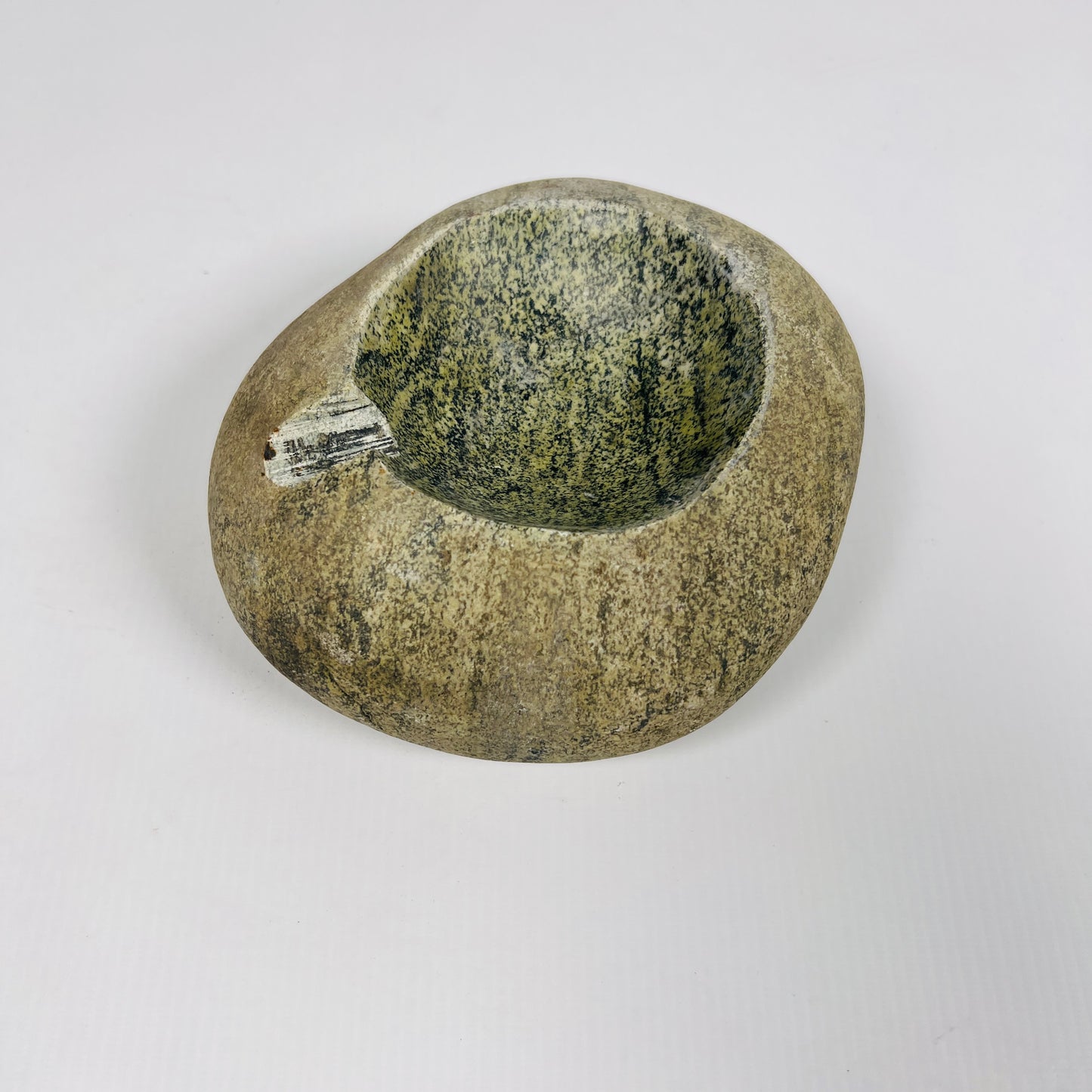Moss Ash Tray - River Stone