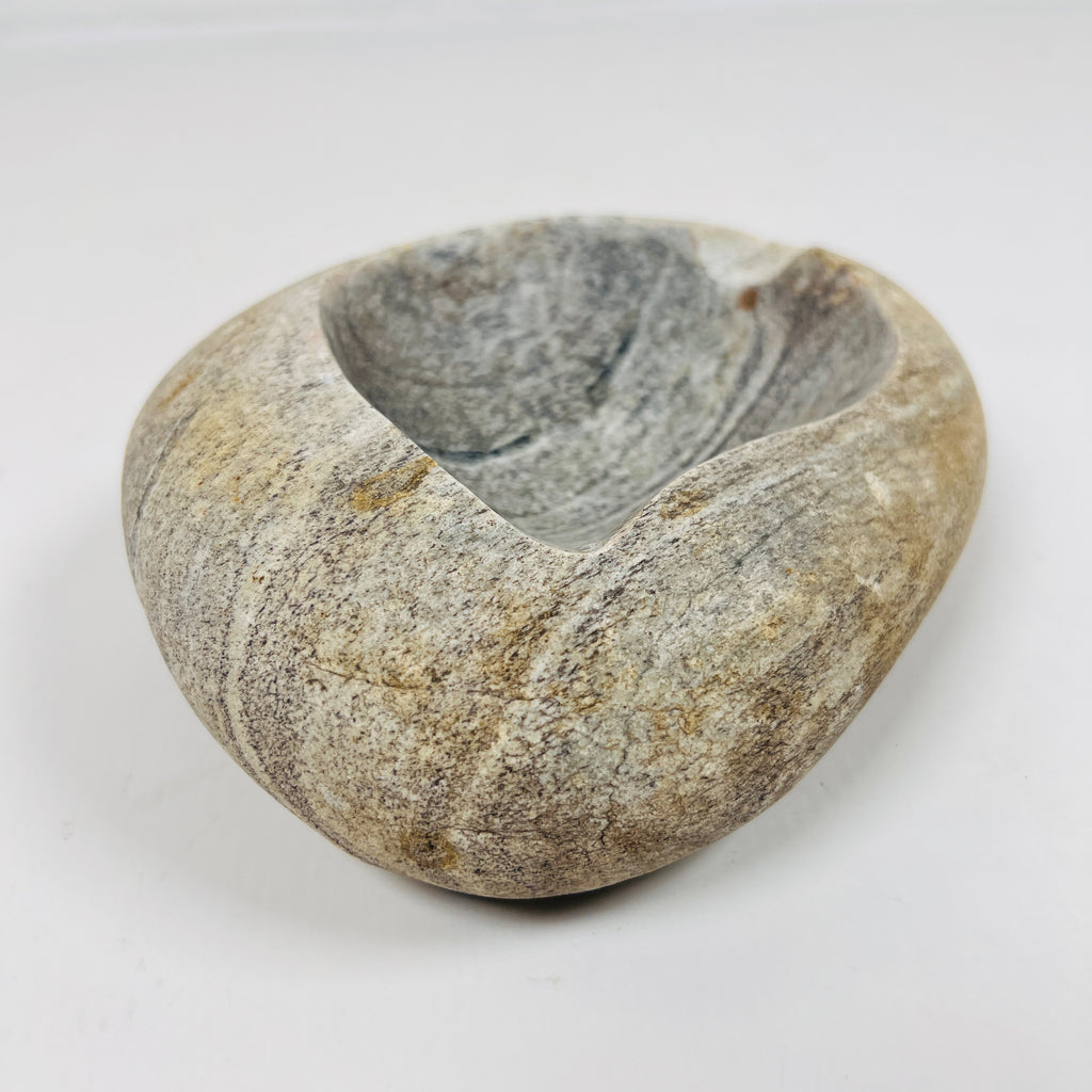 River Stone Tear Drop Ash Tray