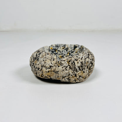 Pepper Ash Tray - River Stone