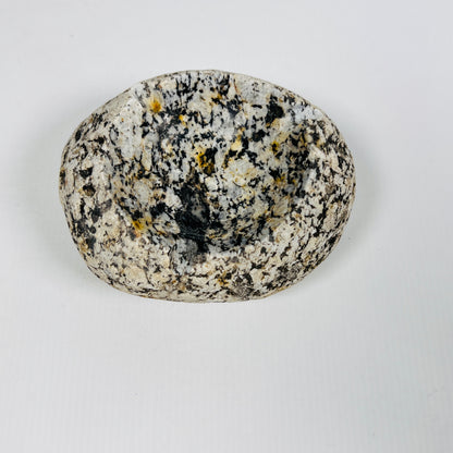 Pepper Ash Tray - River Stone