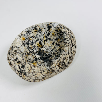 Pepper Ash Tray - River Stone