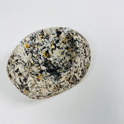 Pepper Ash Tray - River Stone