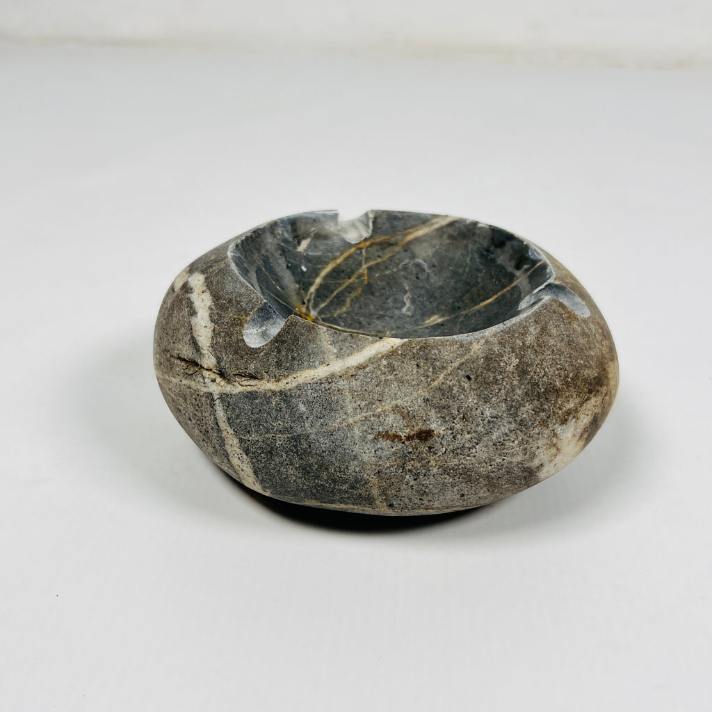 River Stone Gold Webbed Ash Tray