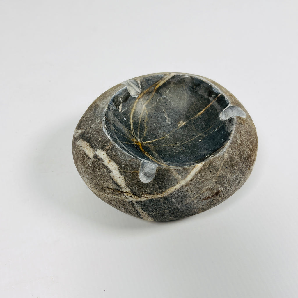 River Stone Gold Webbed Ash Tray