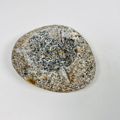 Grain Spotted Ash Tray - River Stone