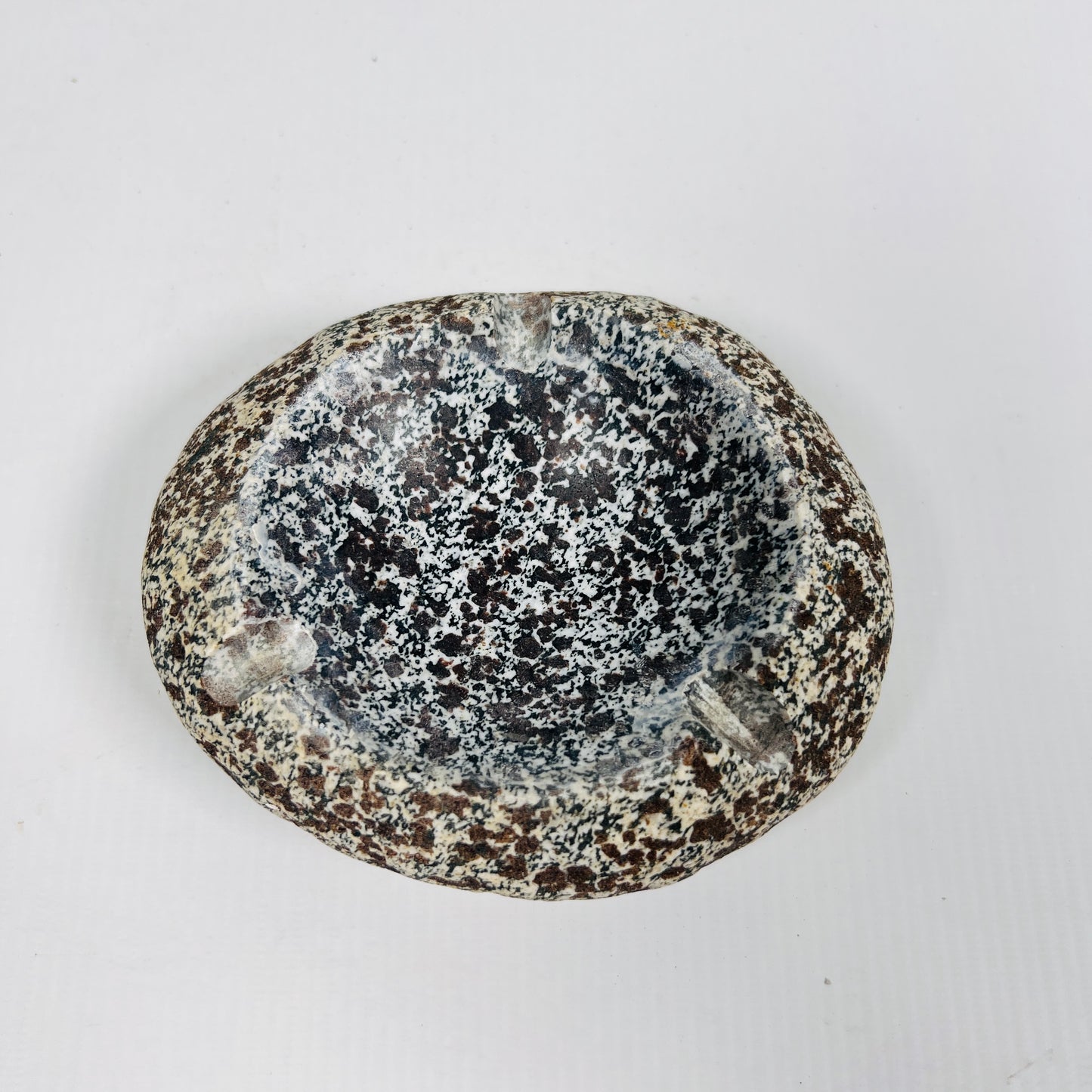 Multi-Grain Ash Tray - Riverstone