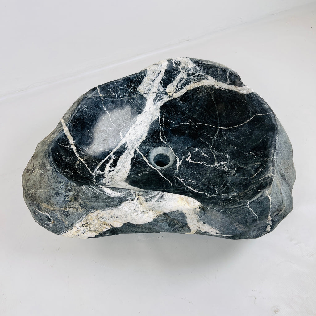 Webbed White Black River Stone Sink