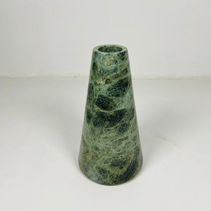 Essence Vase