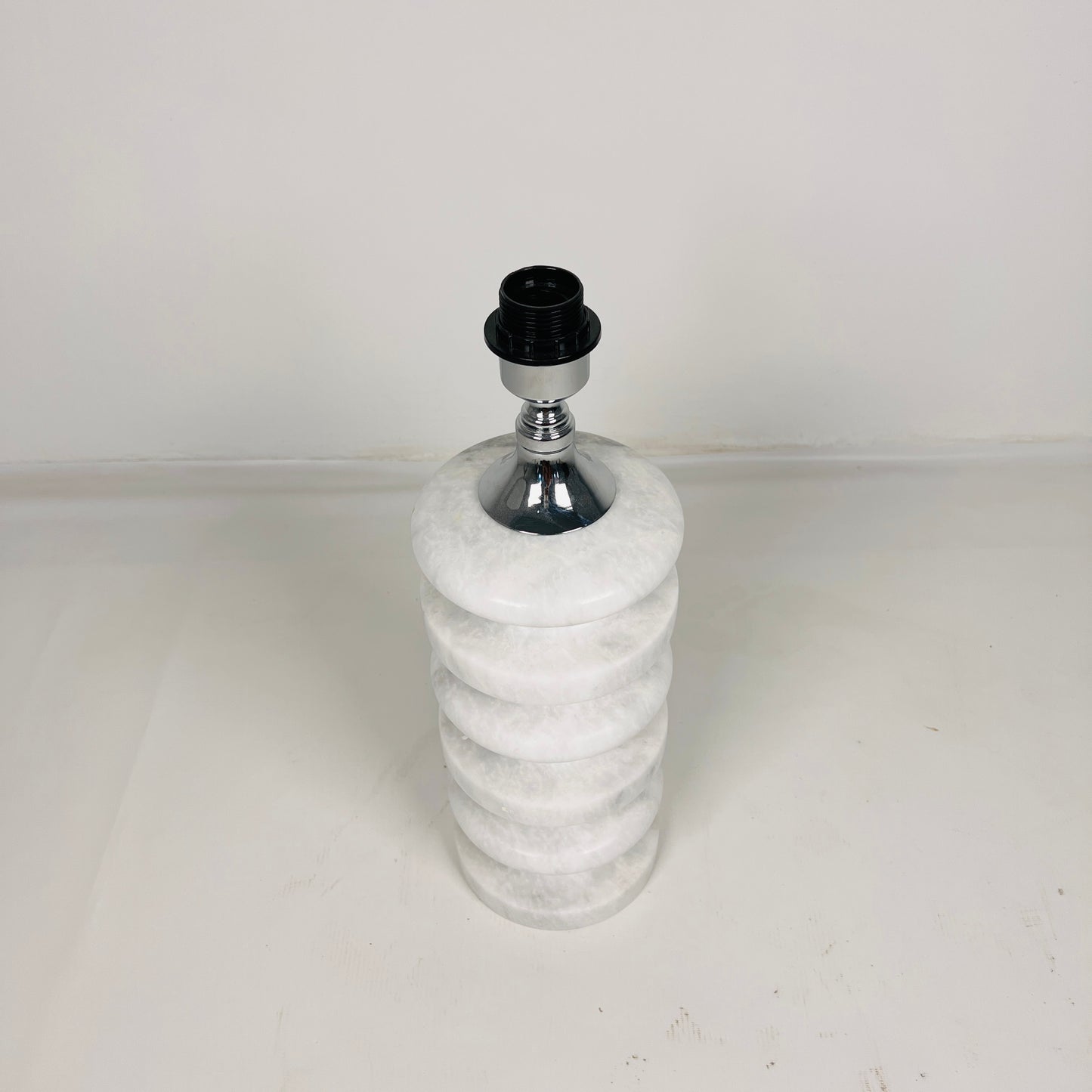 Vertebrae Table Lamp - Gray
