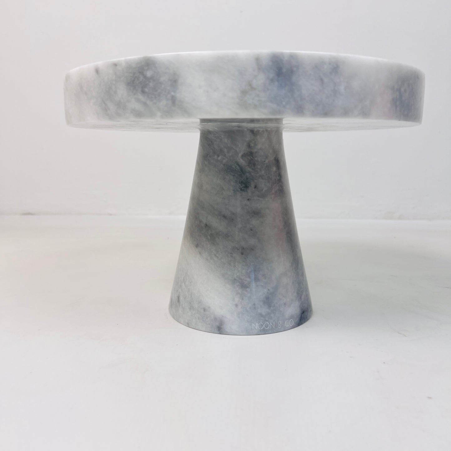 Marble Cake Stand - Gray