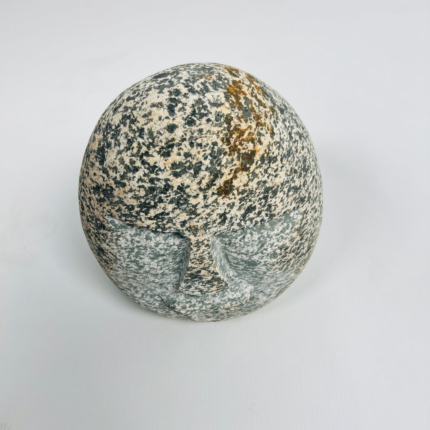 Prosopon Decor Object - Riverstone