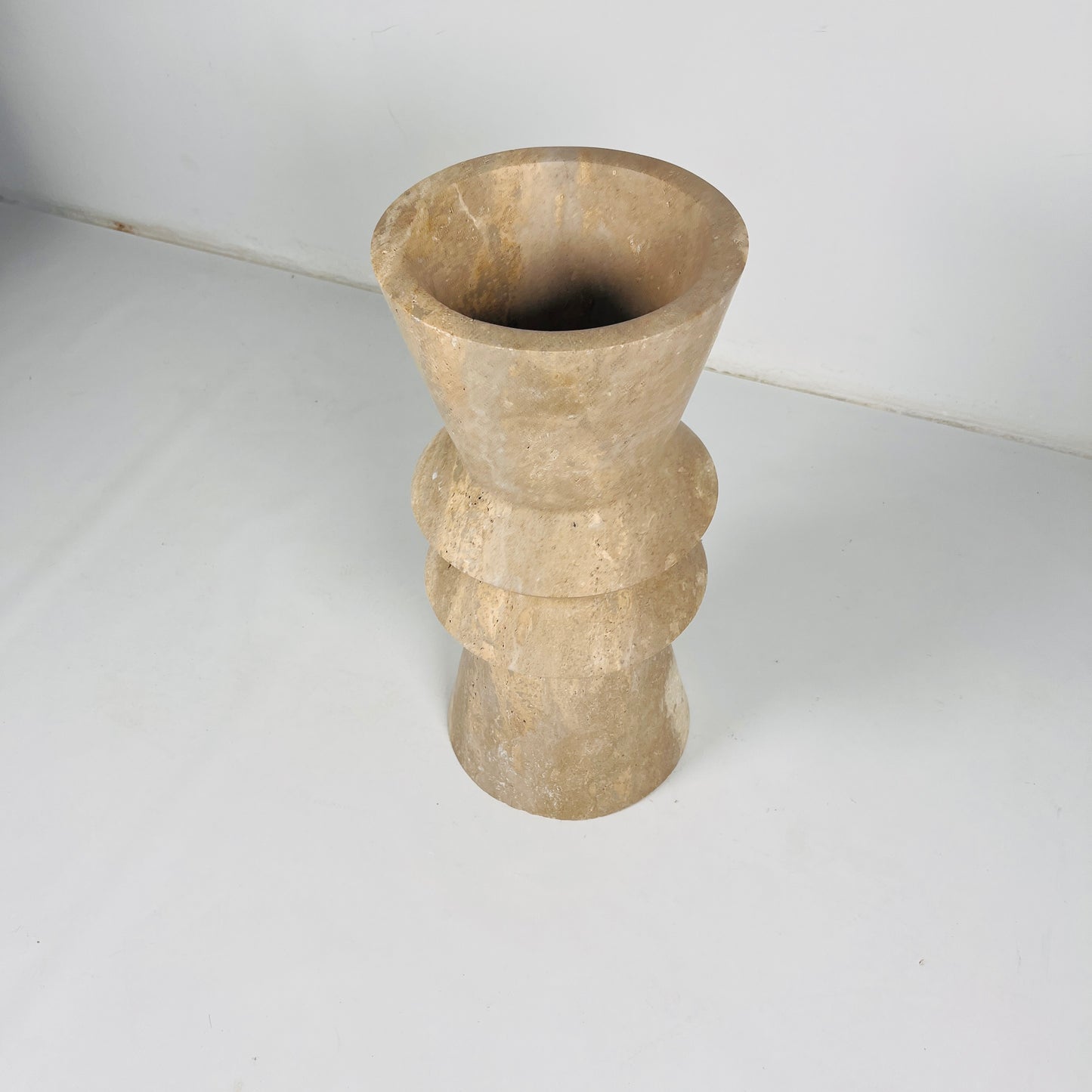 Pristine Vase - Travertine
