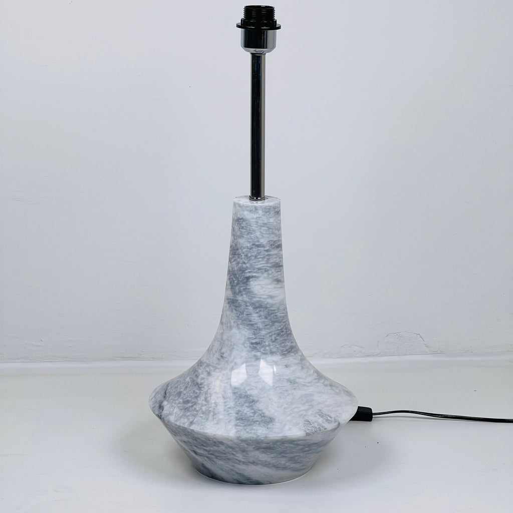 Bulged Saucer Grey Streaked Table Lamp