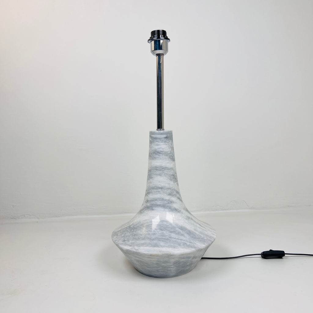 Bulged Saucer Grey Streaked Table Lamp