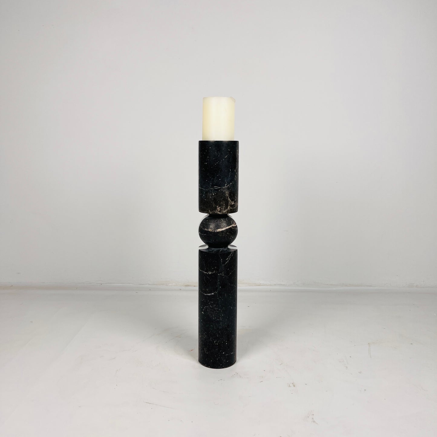 Sphere Link Candle Stand - Medium