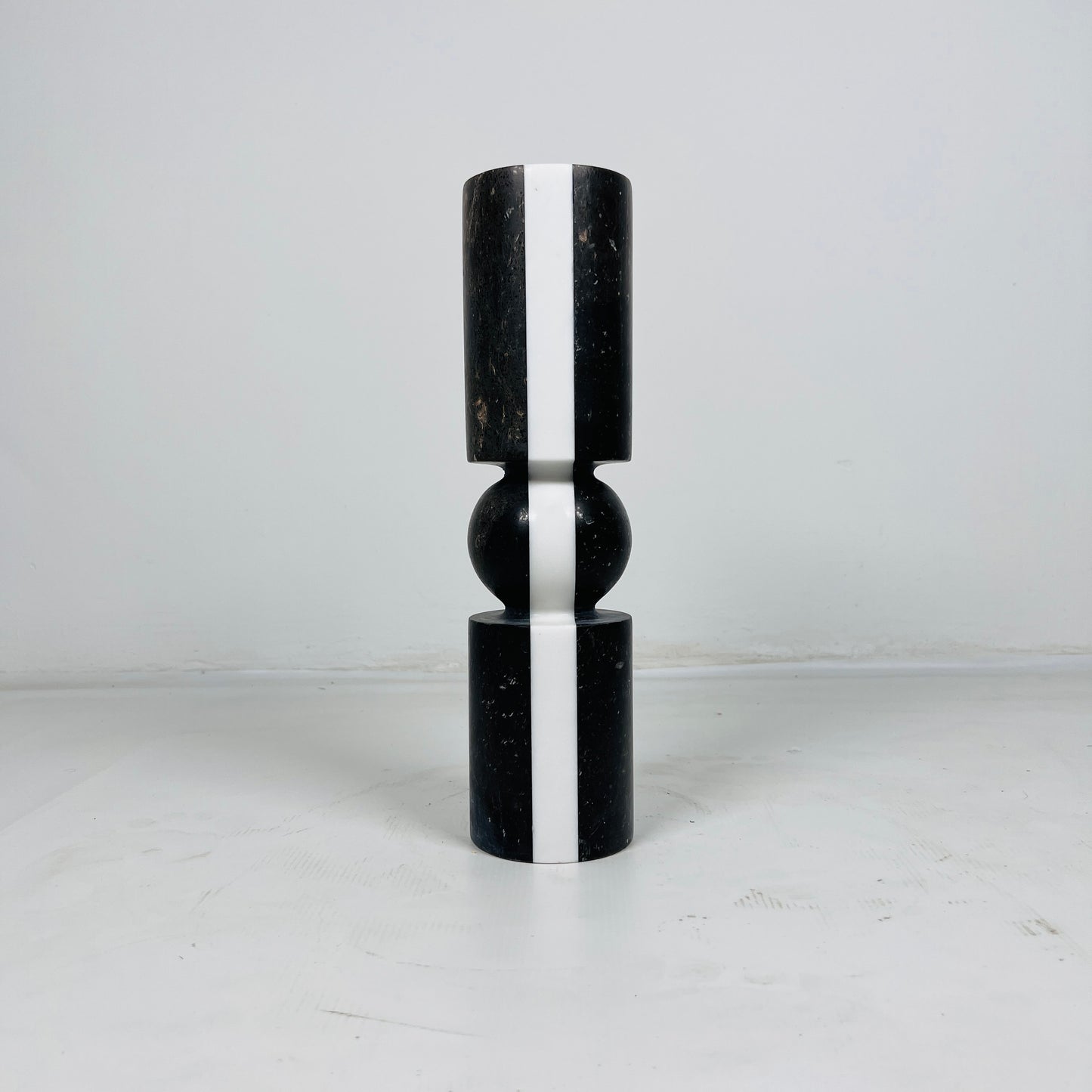 Sphere Link Candle Stand - Small