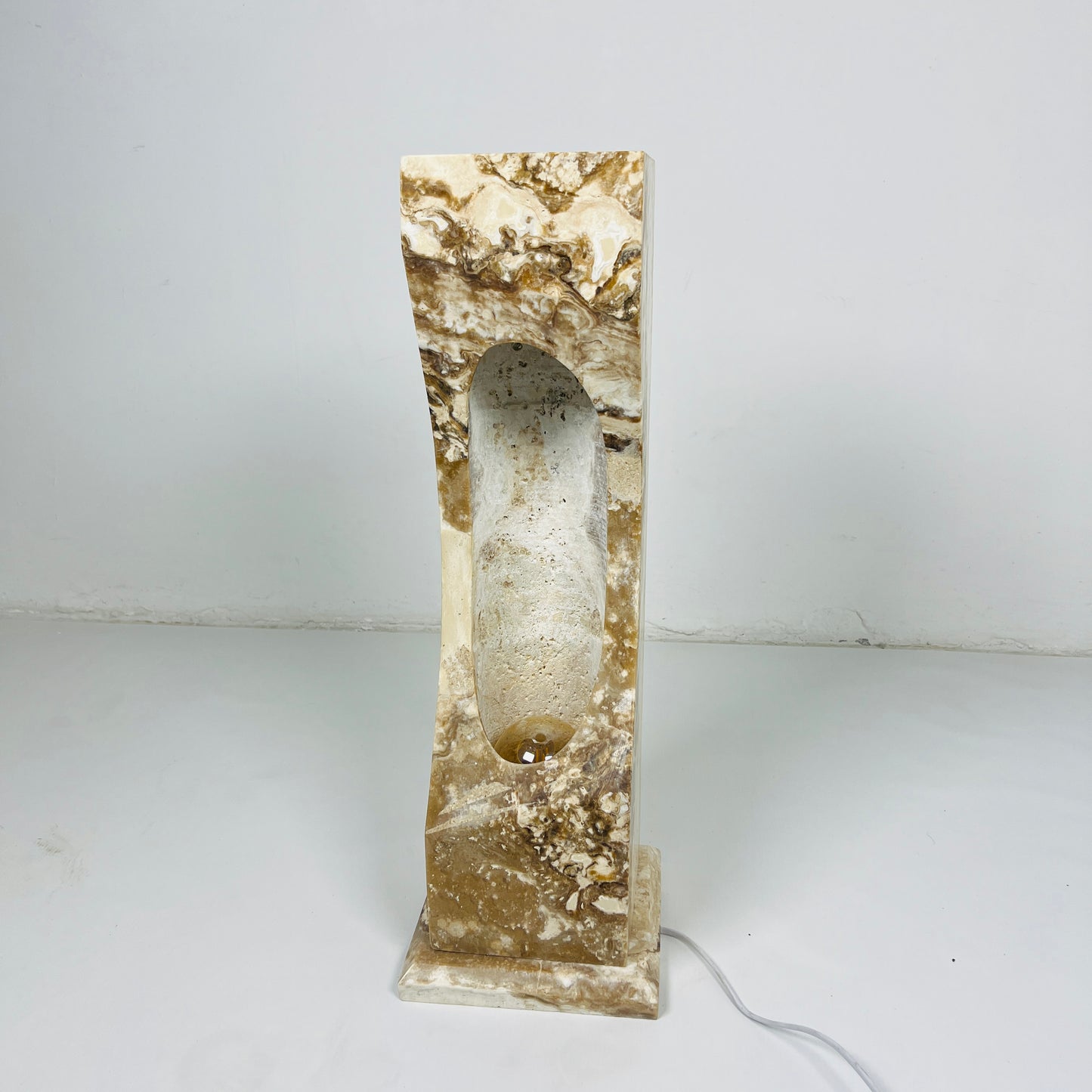 Oblique Hollow Lamp