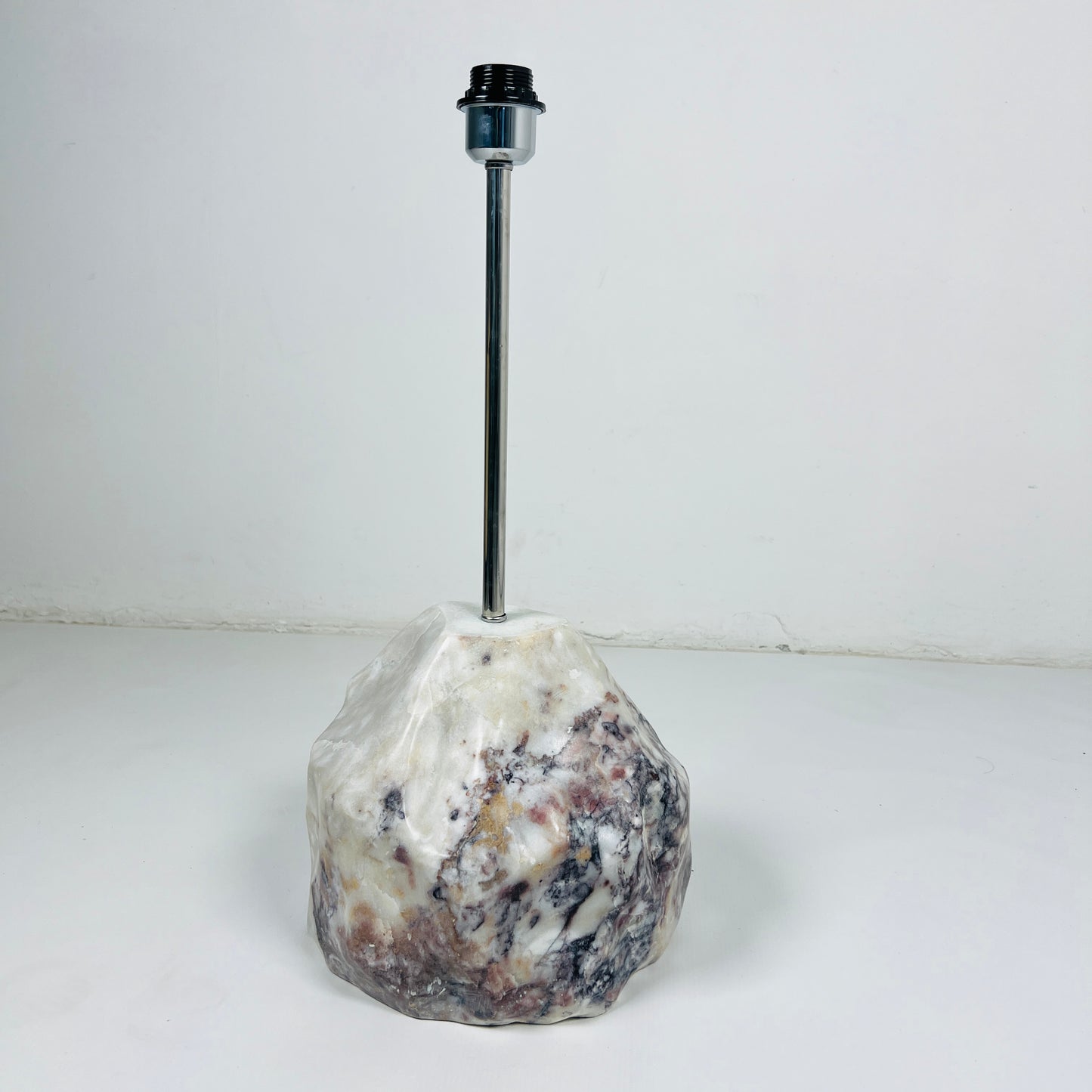 Stone Base Lamp - Red & White