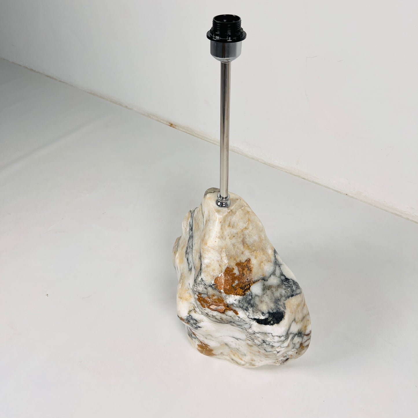 Tall Stone Lamp - Red & White