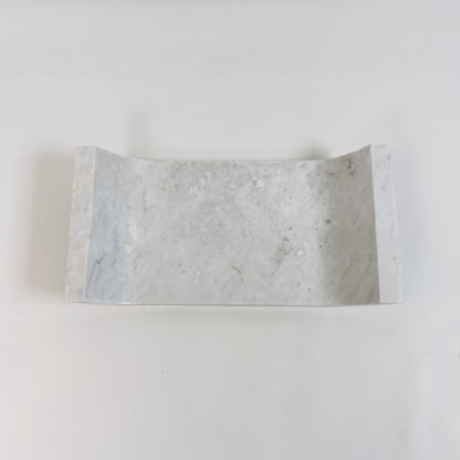 Curved Tray