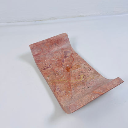 Curved Tray