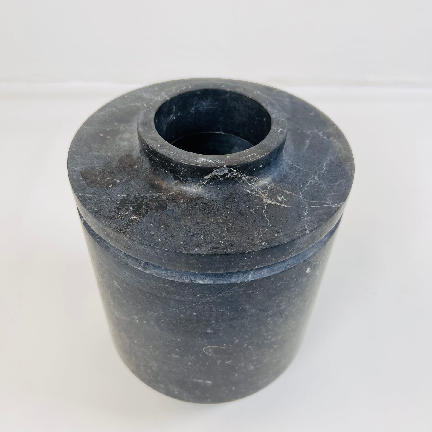 Assorted Vase - Black