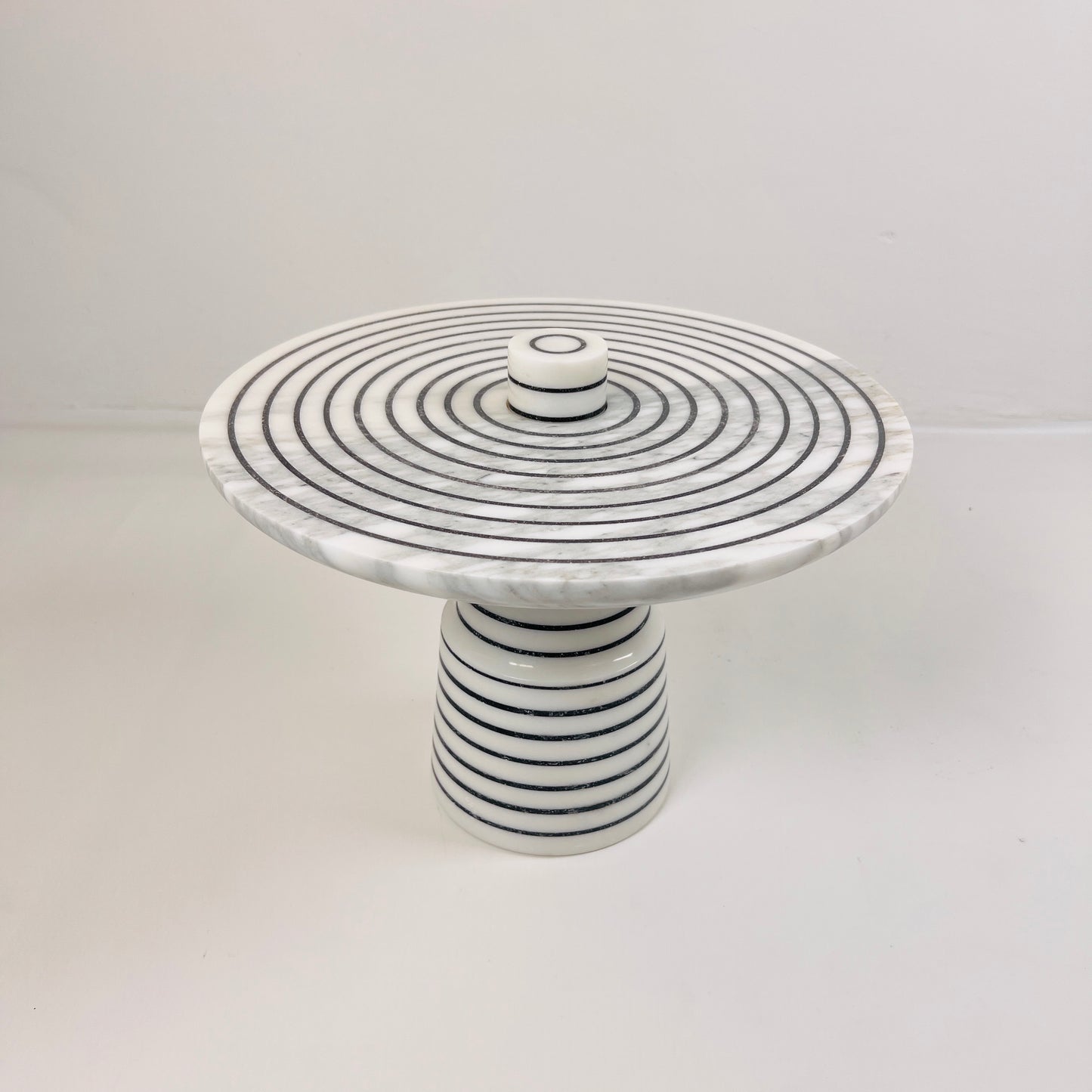 Marble Dessert Stand - Pinstriped