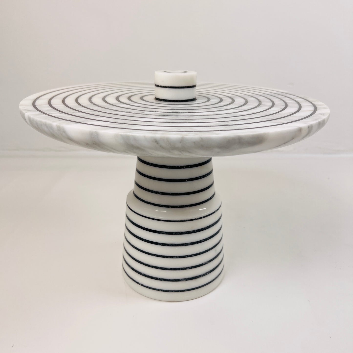 Marble Dessert Stand - Pinstriped