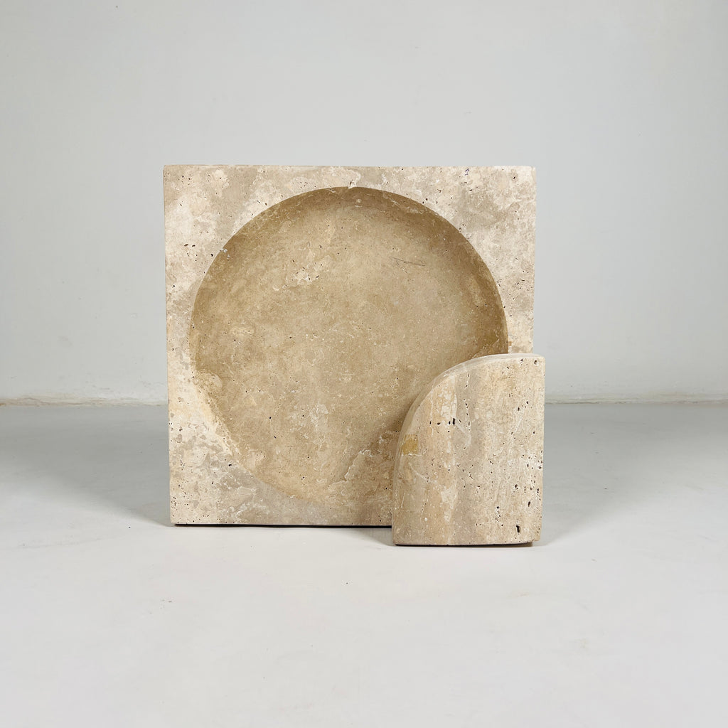 Aurelian Travertine Lamp