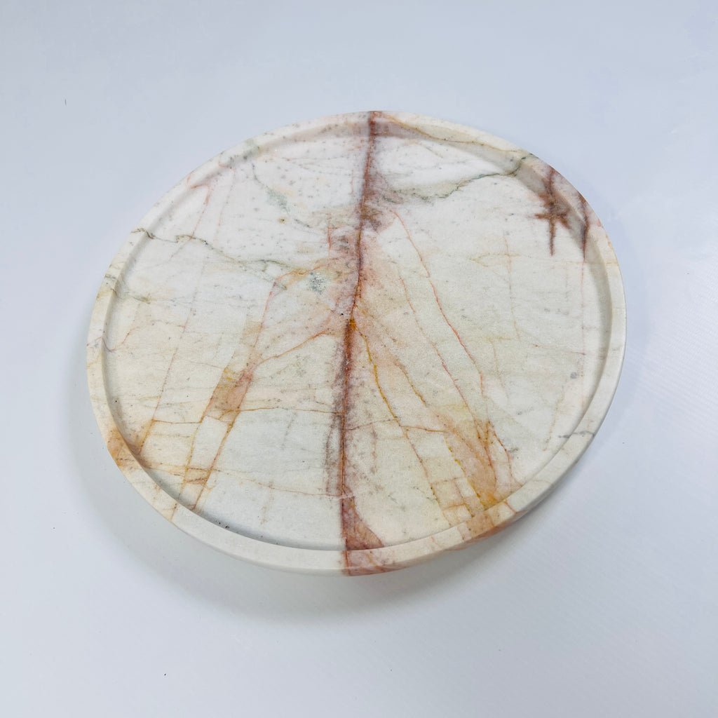 Red And Brown Veined Plate