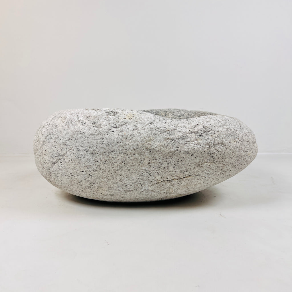 Light Sand Speckled River Stone Sink