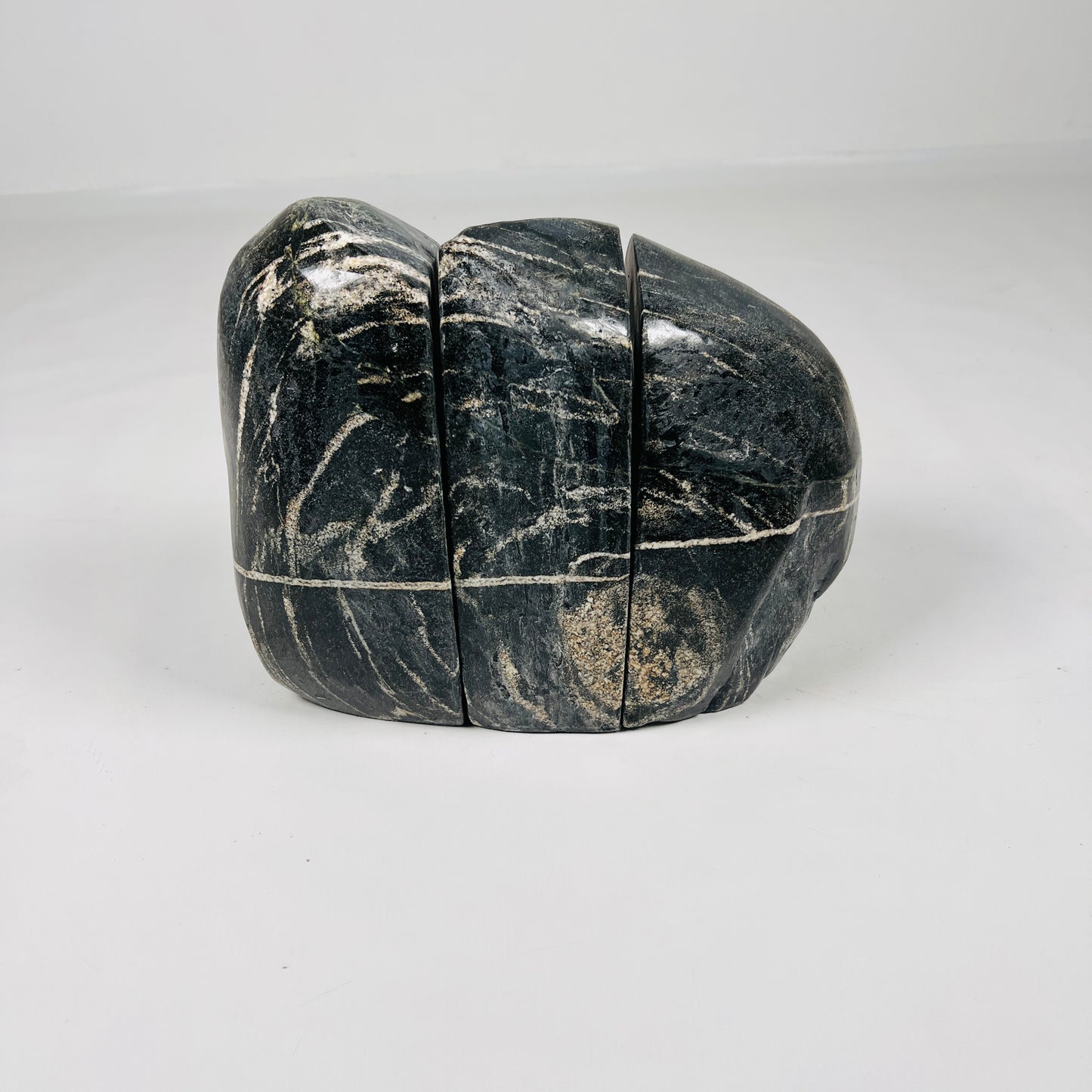 Blotched Riverstone Bookend - Black