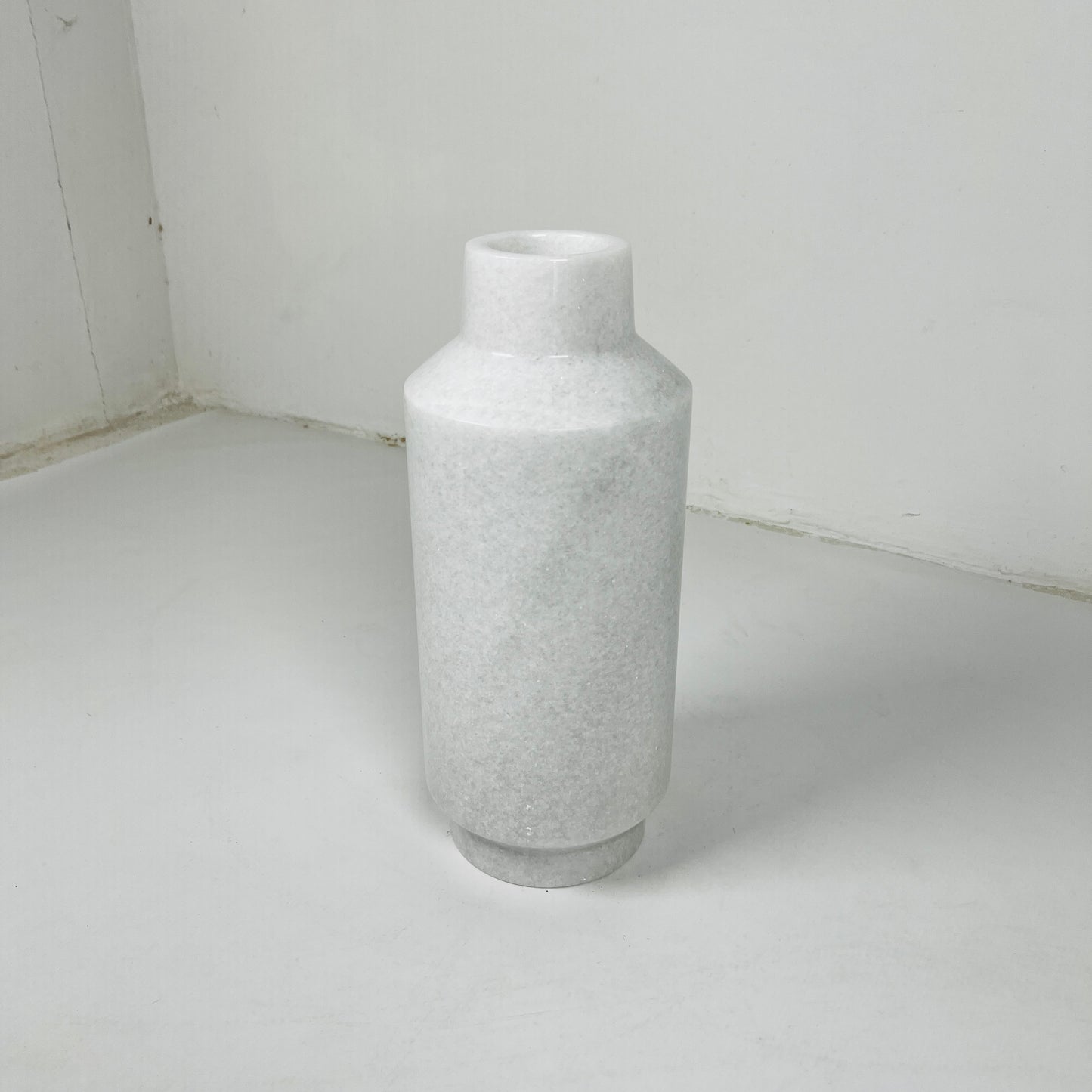 Cylindrical Vase - Gray