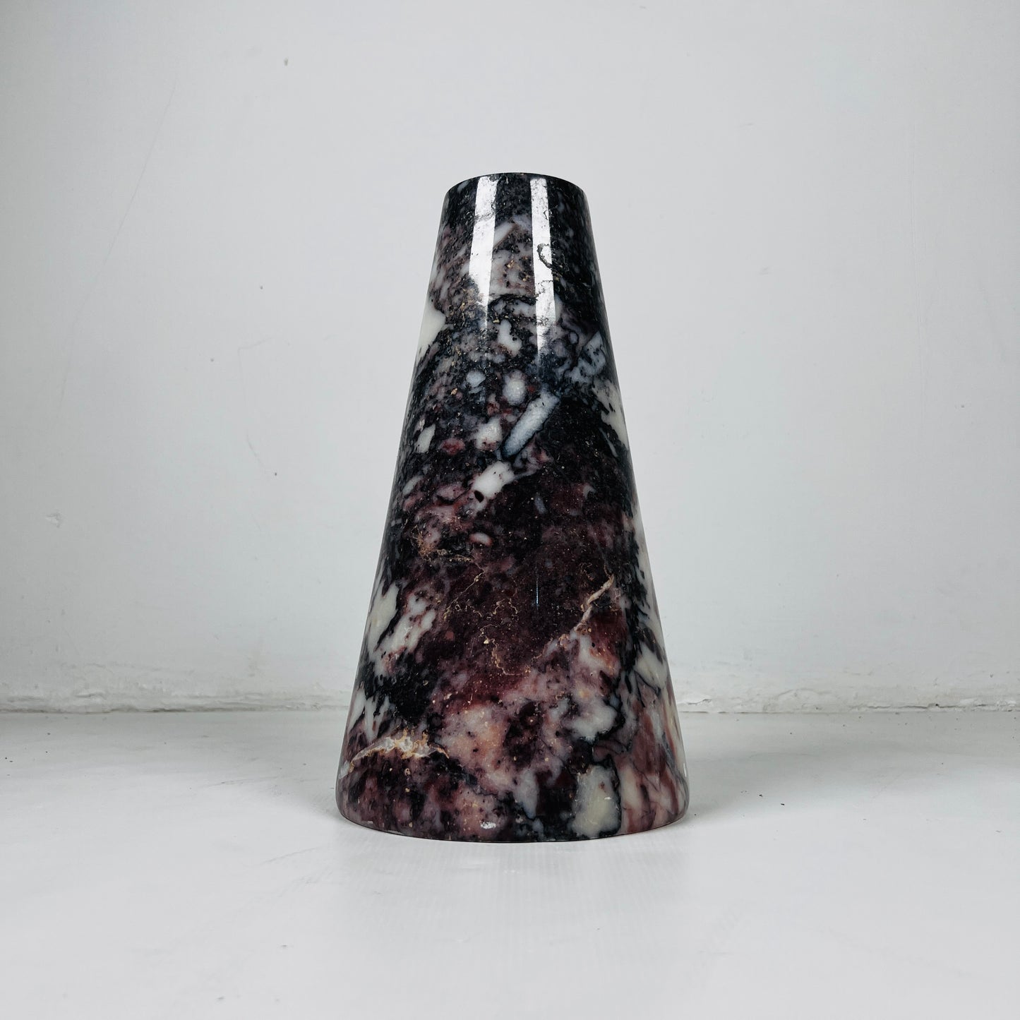 Funnel Vase - Red & White