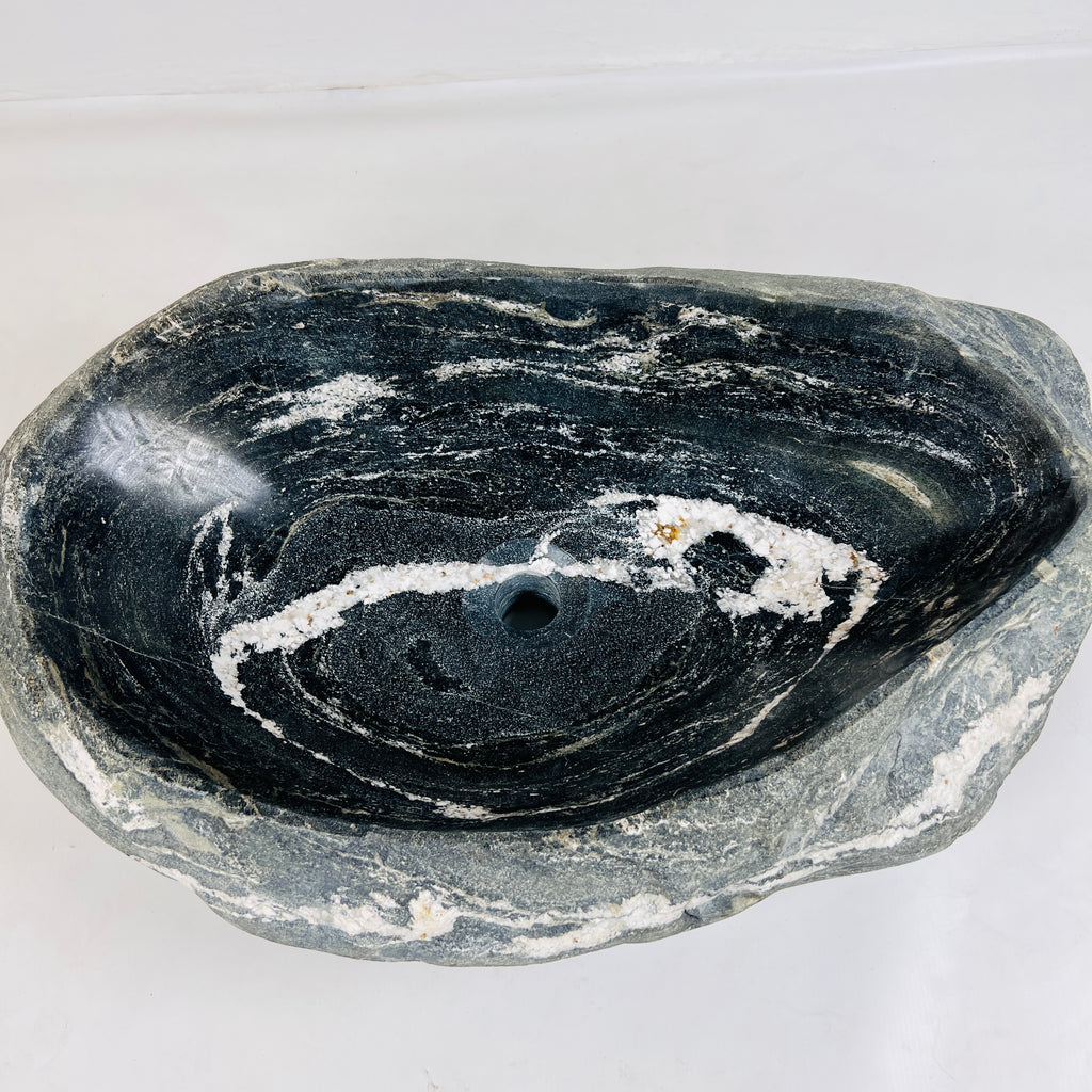 Deep White Rippled River Stone Sink