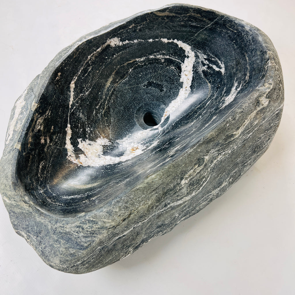 Deep White Rippled River Stone Sink