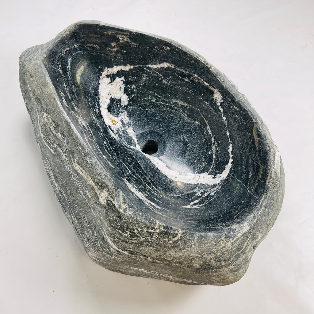 Deep White Rippled River Stone Sink