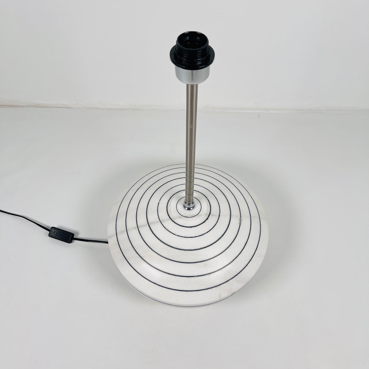 Resort Table Lamp - Pinstripe